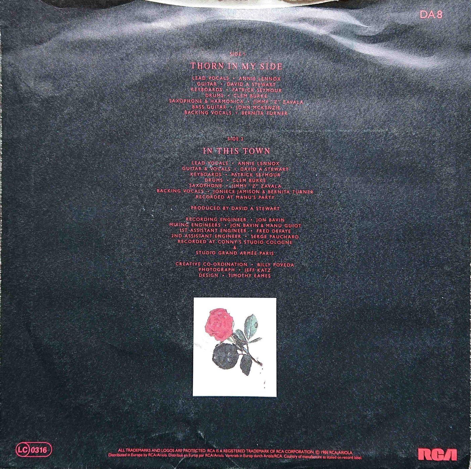 Back cover of DA 8